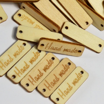 Knopfetikette | handmade rechteckig | Holz natur